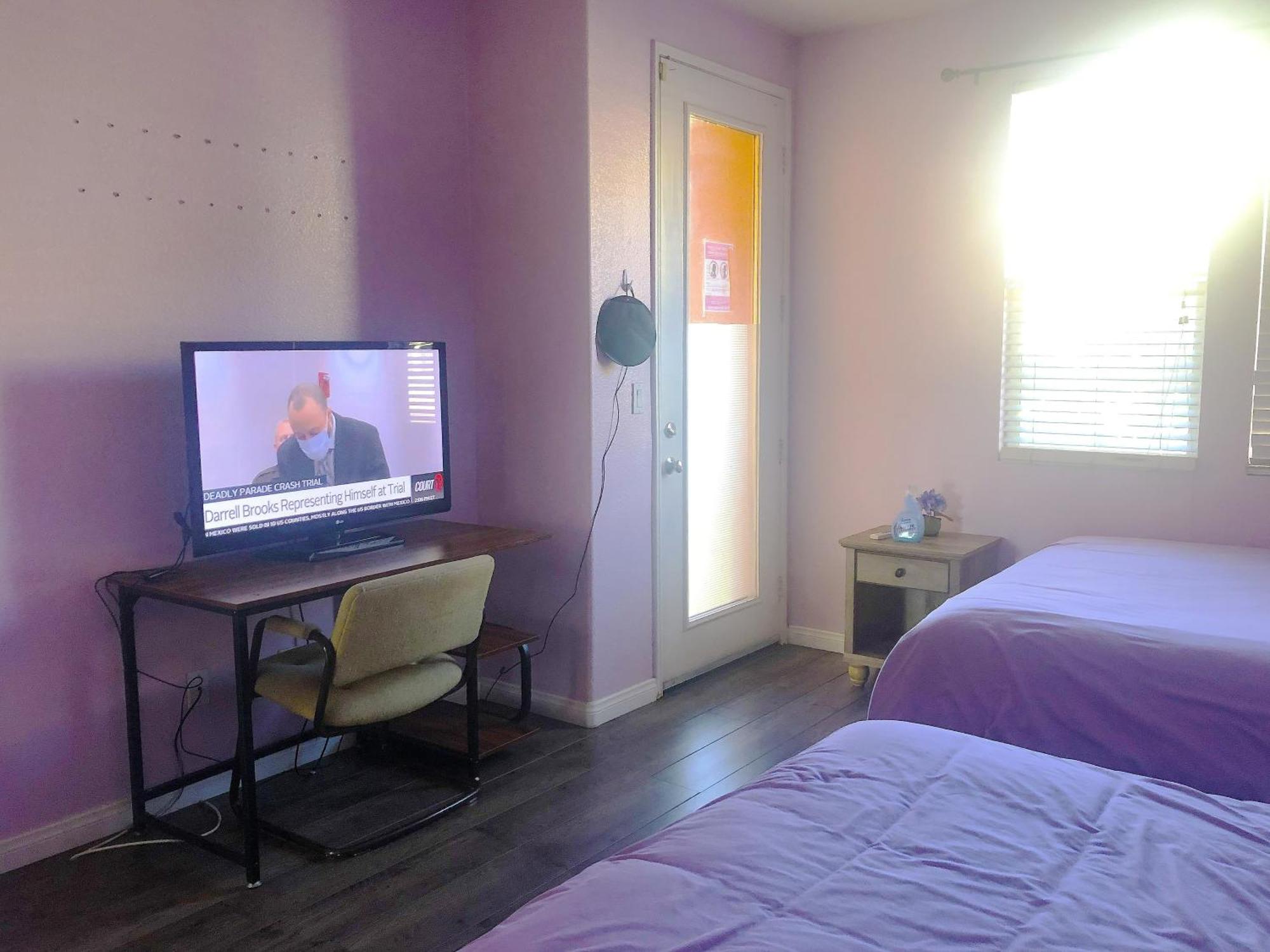 Entire Private 3-bedroom Townhouse With Garage Parking Near San Diego Gaslamp National City